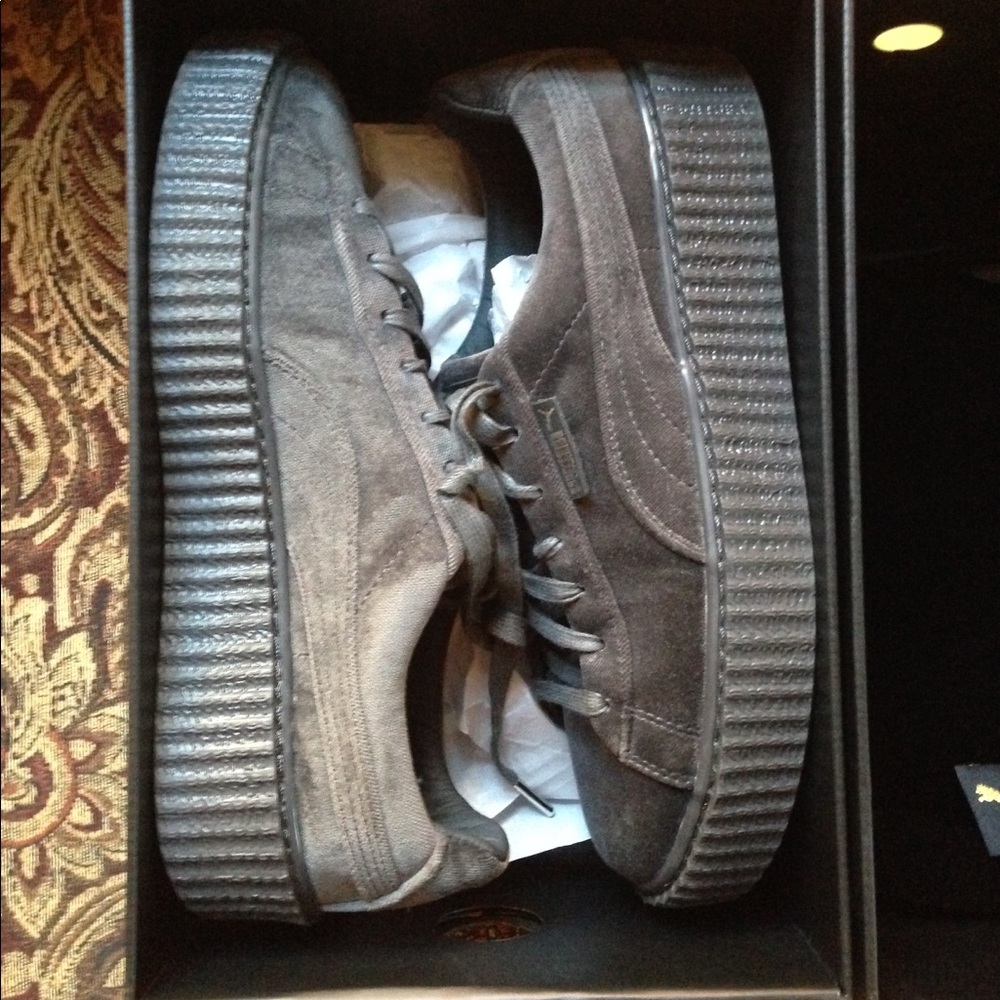 Fenty Puma Rihanna Velvet Creepers sneakers Sz 10